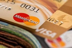 Les garanties et les limites de la carte Mastercard ou visa en matière d’assurance voyage