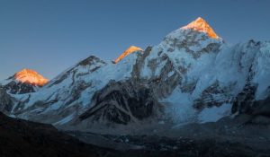 Conquérir l’Everest : comment préparer votre voyage ?